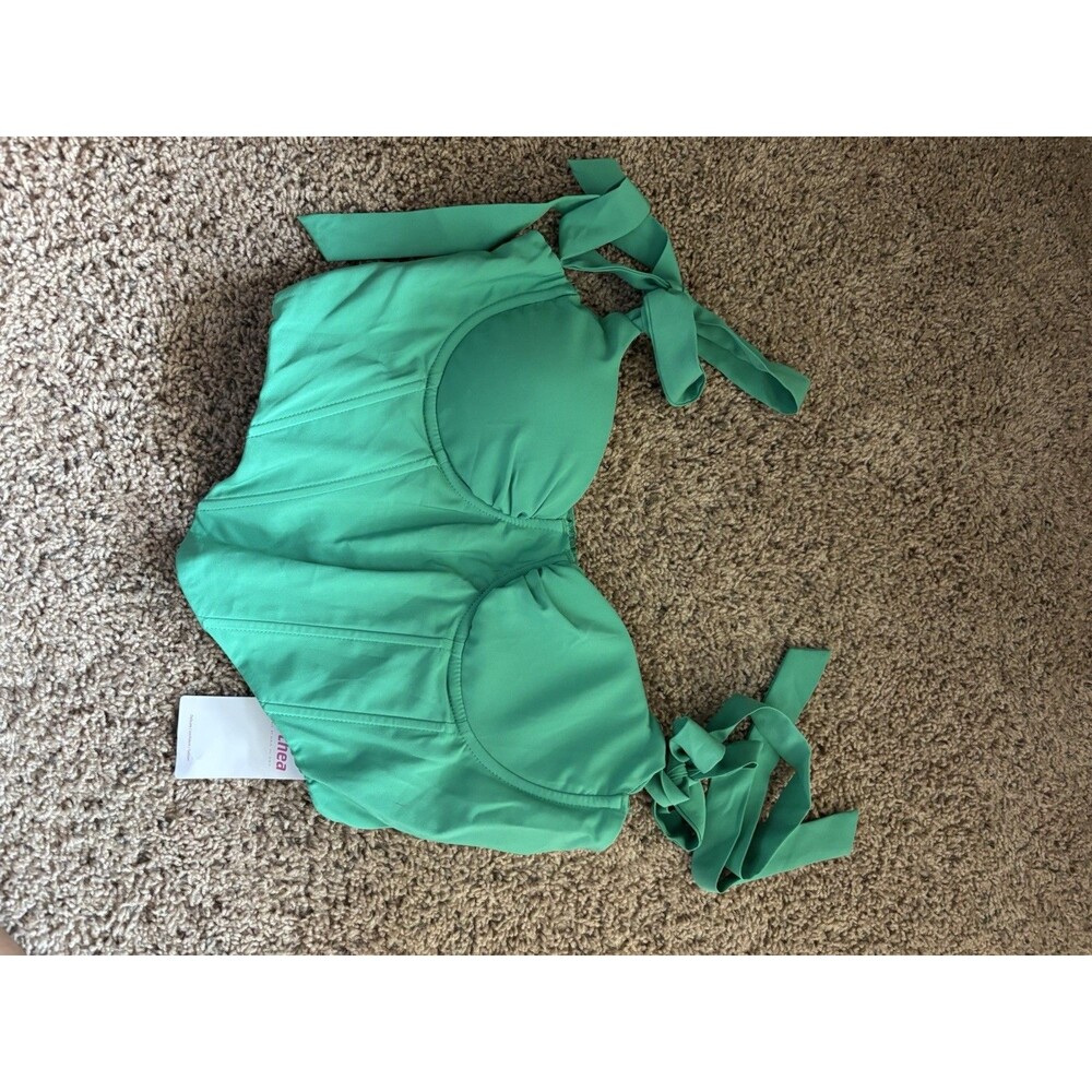 Marthea Crop Zip Back Green Halter Adjustable Top NWT Size L